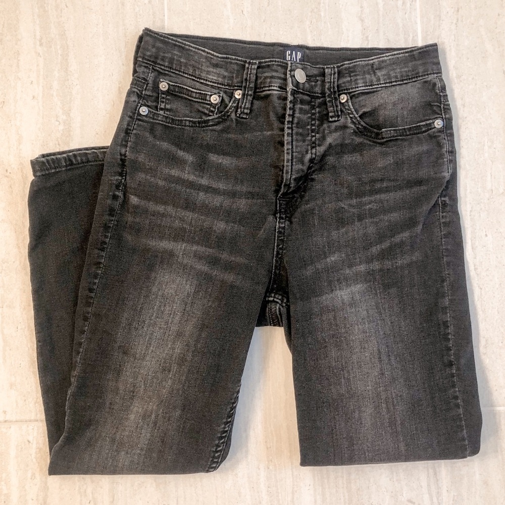 Gap High-Rise Black Ankle Crop Gap Jeans 28
